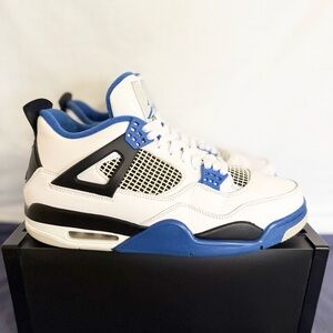 AUTHENTIC Jordan 4 Retro “Motorsports” size 12 308497-117 2017 PRE-OWNED